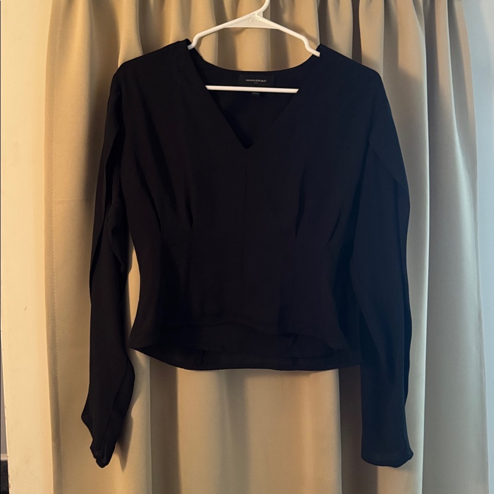 Banana Republic Classic Black Top